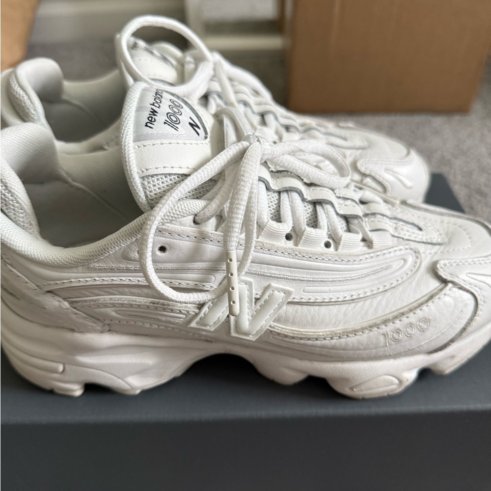 New Balance Grey and White Classics